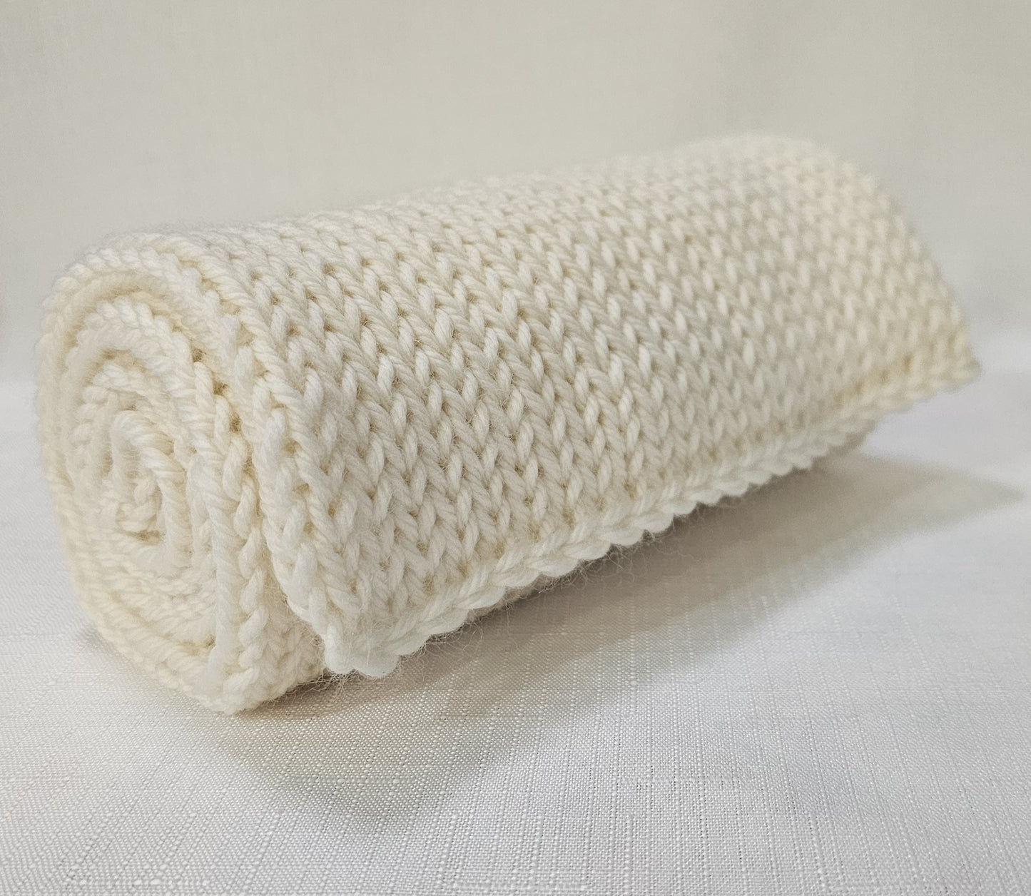12 ply Australian Merino wool single knitted yarn blank tube 100g