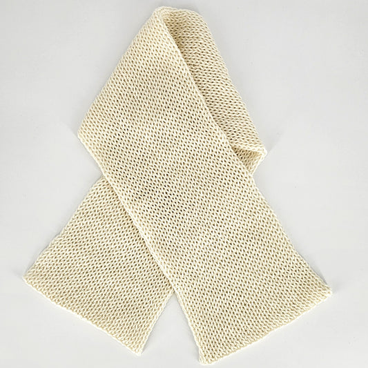 8 ply 70% Australian Merino/20% Nylon/10% Silk